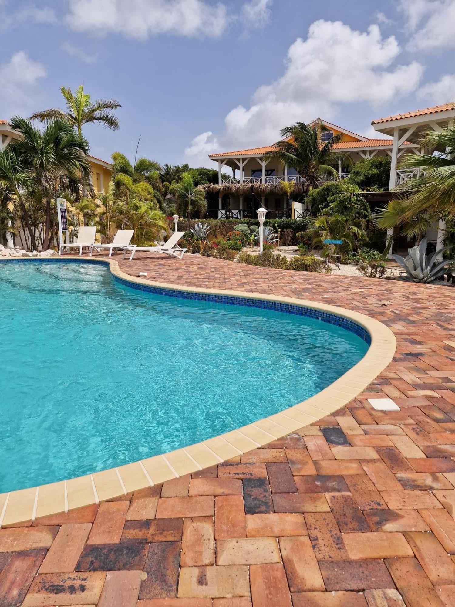 Luxury Appt For 6: Mesmerizing Spanish Water View Jan Thiel Exteriér fotografie